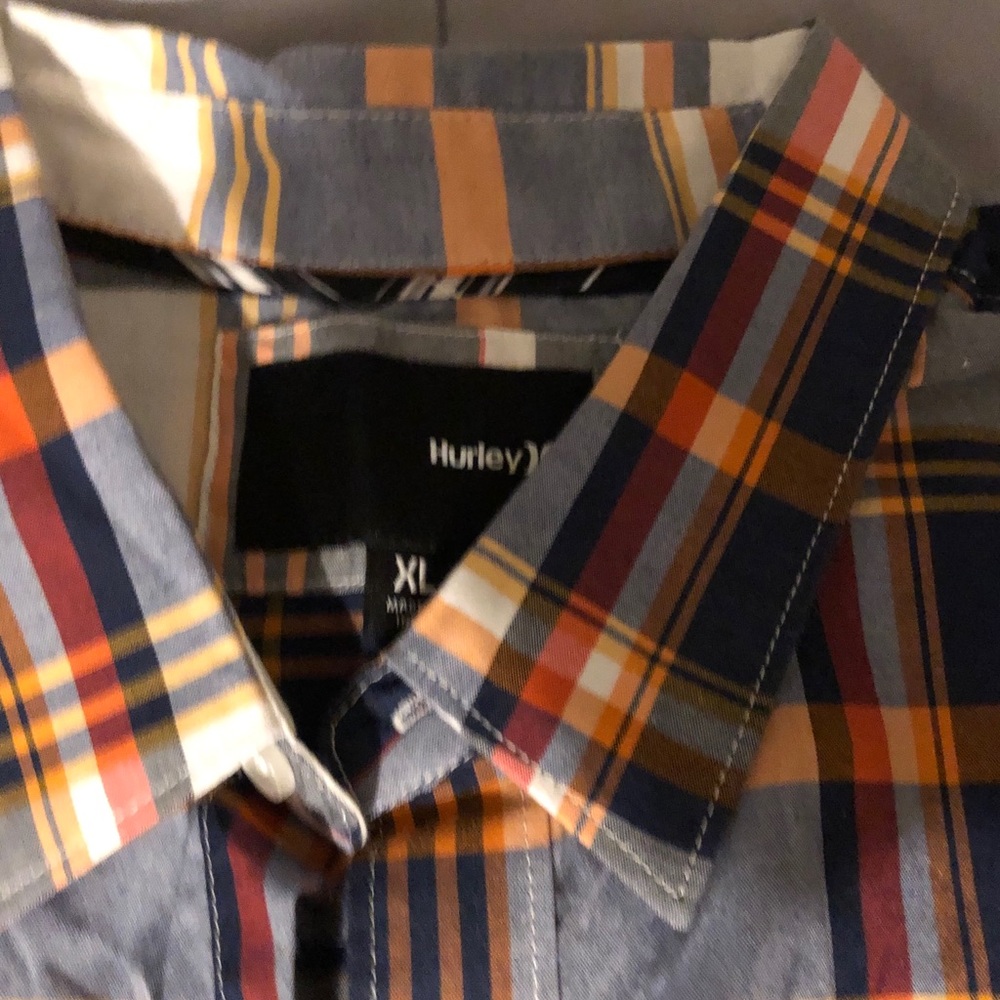 Hurley button up - Picture 2 of 2